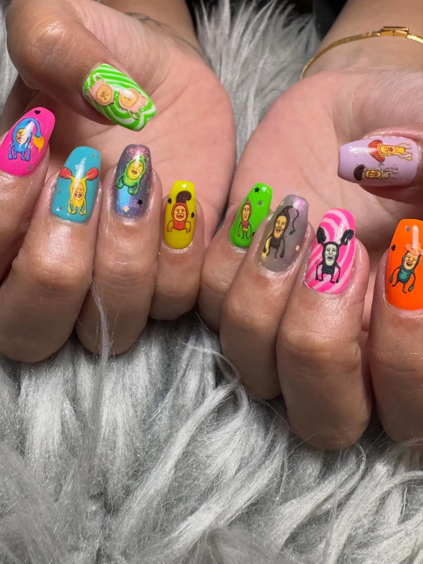 持込みシールで💕💅